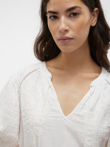 VERO MODA Tunika 'VMKisy' i vit