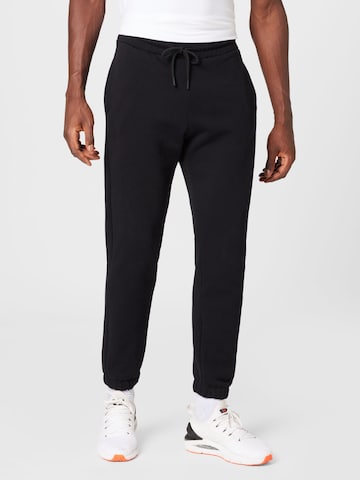 Tapered Pantaloni de la UNITED COLORS OF BENETTON pe negru: față