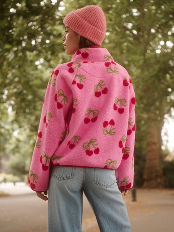 Next Pullover in Pink