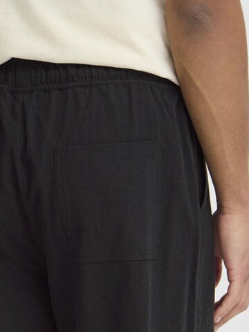 BLEND Regular Chino trousers in Black