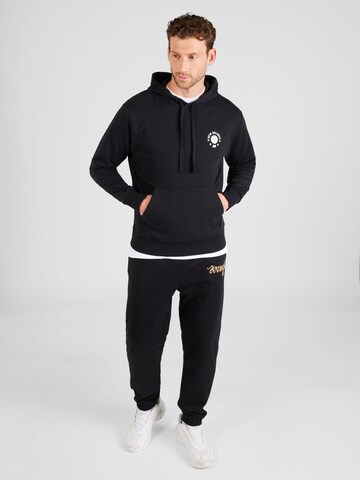 new balance Mikina 'Hoops Essentials' – černá