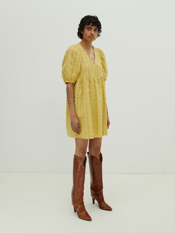 EDITED - Vestido 'Hattie' en amarillo