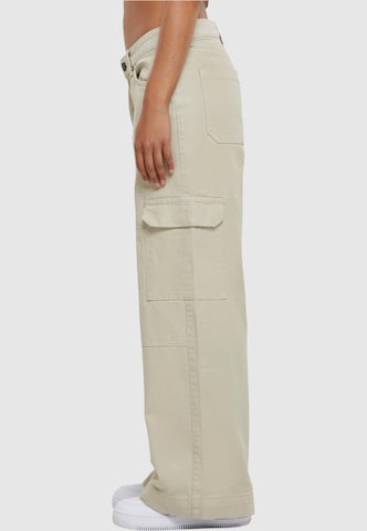 Loosefit Jeans cargo di Urban Classics in beige