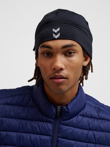 Hummel Sports beanie in Black