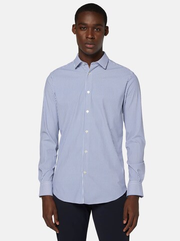 Coupe regular Chemise Boggi Milano en bleu : devant