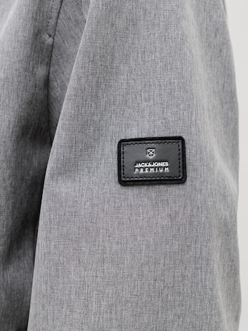 Jack & Jones Premium Övergångsjacka 'JPRBLAaspen' i grå