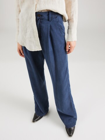 Wide leg Pantaloni con pieghe di MUSTANG in blu: frontale