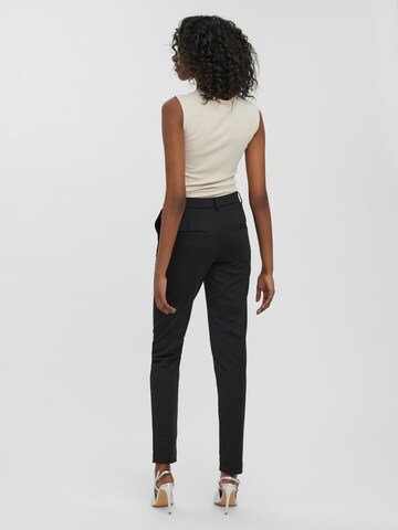 VERO MODA Tapered Bukser 'Lucca Lilith' i sort