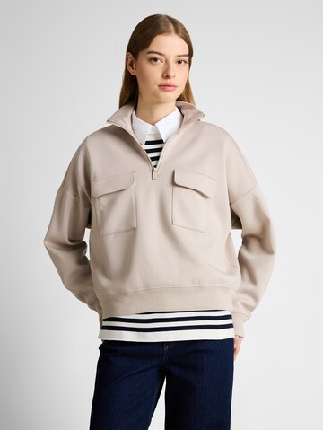 TOM TAILOR DENIM Sweatshirt in Grey: front