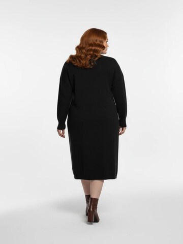 Shape Of You Knitted dress in Black