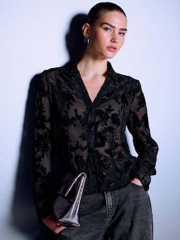 Next - Blusa en negro: frente