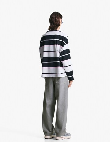 Baggy Jean Bershka en gris