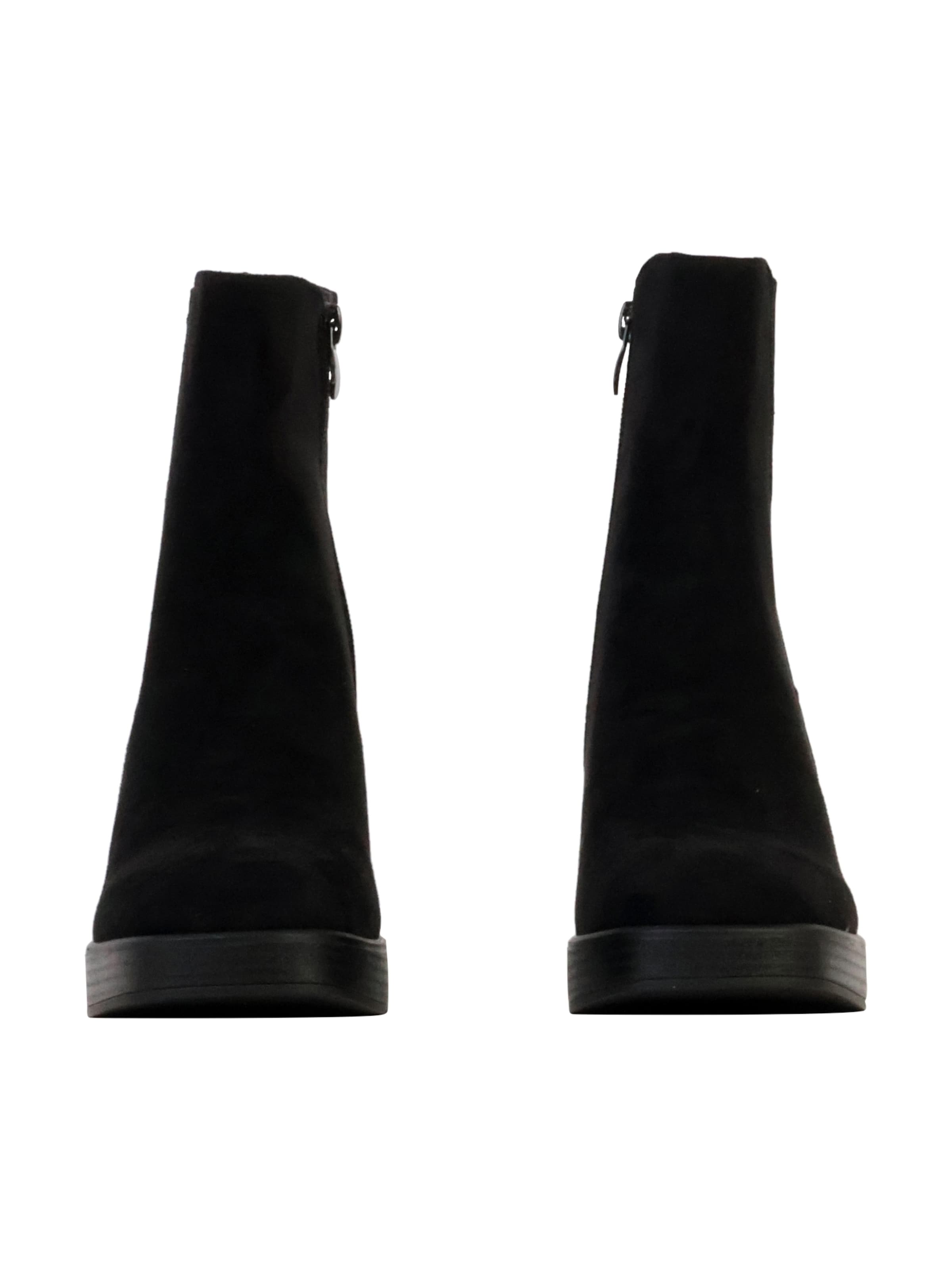 Super Mode Ankle boots 'Stiefeletten mit Zip-Absatz' in Black