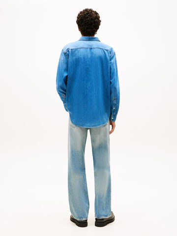 Tommy Jeans Классический крой Рубашка в Синий