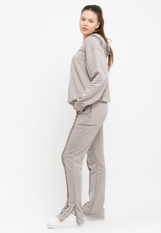 Tom Barron Sports Suit in Beige