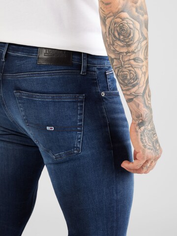 Coupe slim Jean 'AUSTIN' Tommy Jeans en bleu