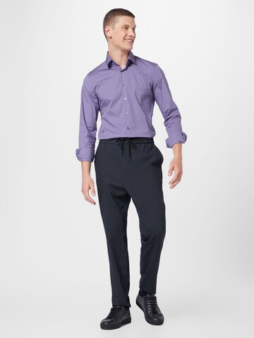 Calvin Klein Slim Fit Hemd in Lila