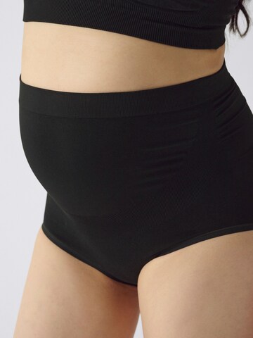 Only Maternity Slip 'OLMHope' in Zwart