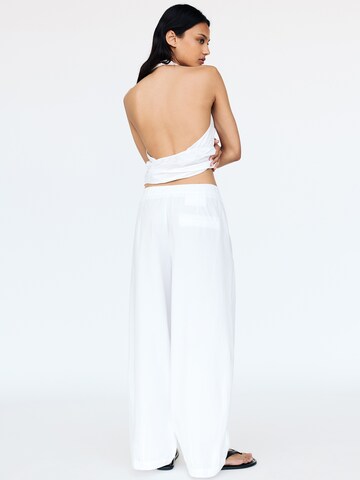 Wide Leg Pantalon Pull&Bear en blanc