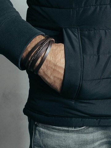 Akitsune Armband 'Pathfinder' in Braun