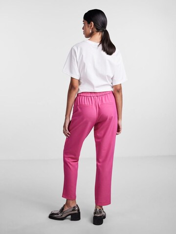 PIECES Regular Pants 'BOSS' in Pink