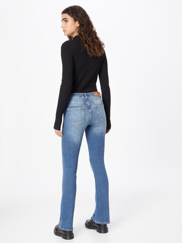 ONLY Bootcut Jeans in Blauw