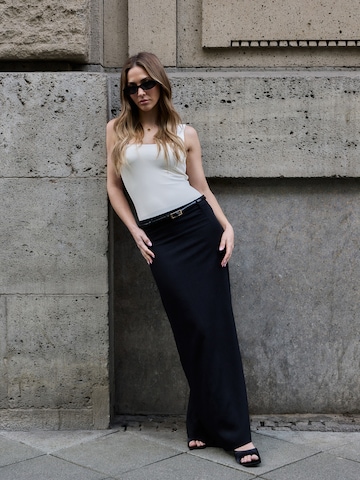 The Base Theory Κορμάκι-μπλουζάκι σε λευκό