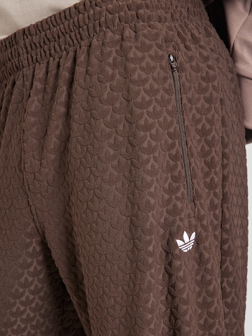 Loosefit Pantaloni di ADIDAS ORIGINALS in marrone