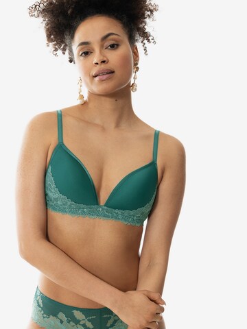 Mey T-shirt Bra 'Spacer' in Green: front