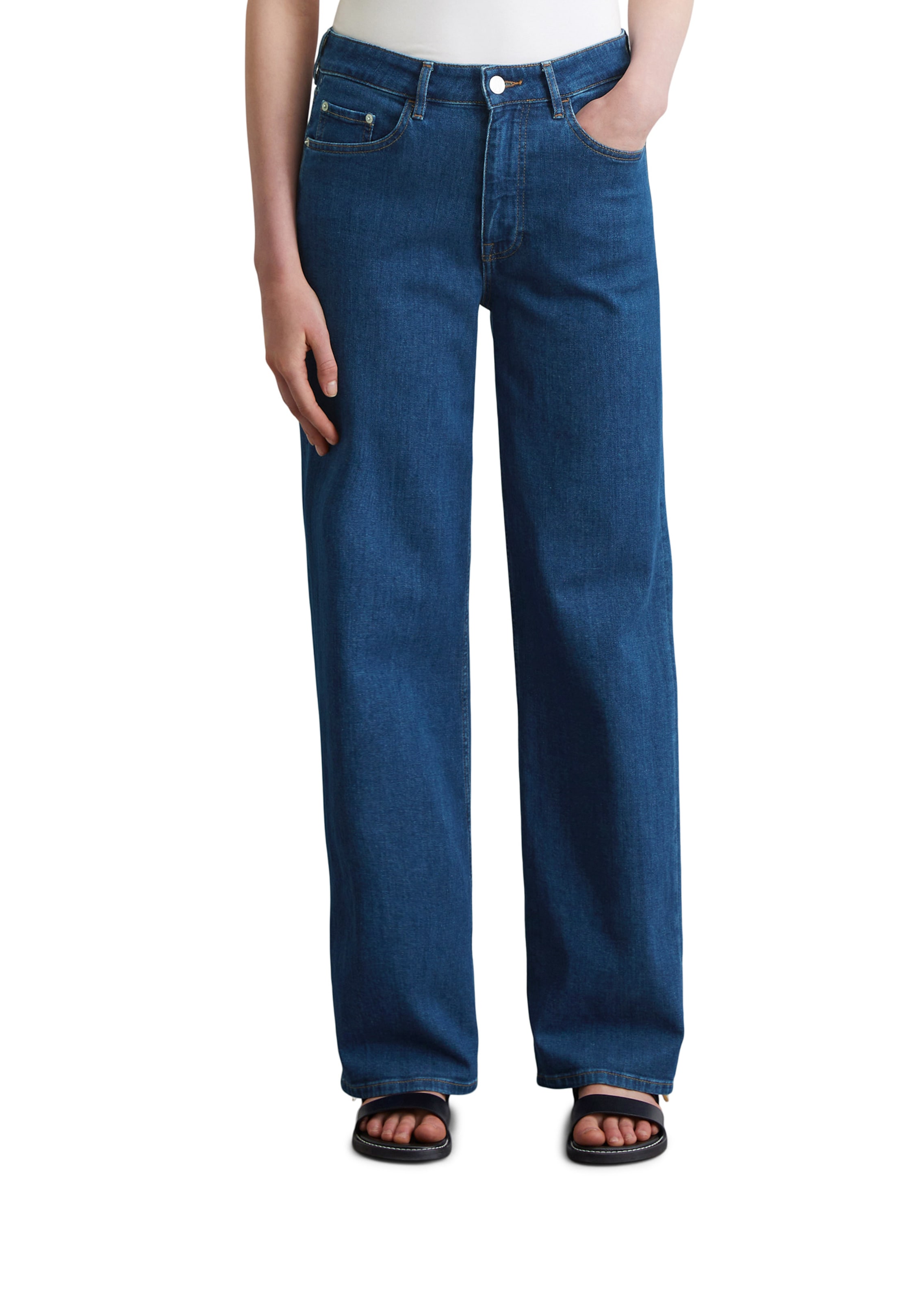 Marc O'Polo Loose fit Jeans in Blue: front