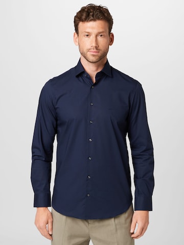 Michael Kors Regular fit Бизнес риза в синьо: отпред