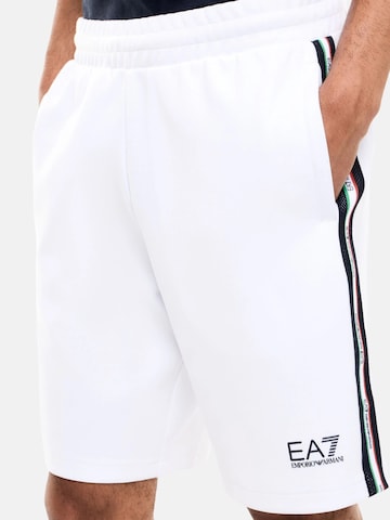 EA7 Emporio Armani Bokserki 'MAN JERSEY SHORTS' w kolorze biały