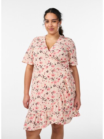 Rochie 'Caanni' de la Zizzi pe bej