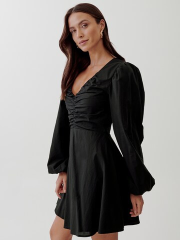 Tussah Dress 'ARIYAH' in Black