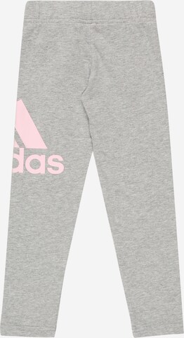 ADIDAS SPORTSWEAR - Skinny Calças de desporto 'Essentials' em cinzento