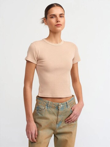 Dilvin T-Shirts in Mischfarben: Vorderseite