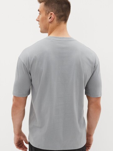 Next - Camiseta en gris