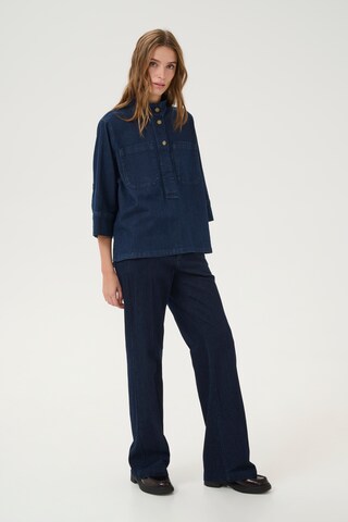 My Essential Wardrobe Bluse i blå