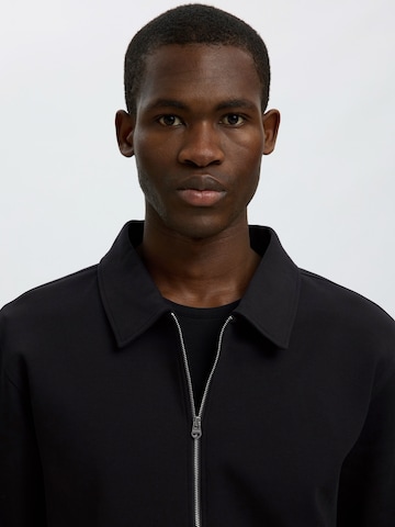 SELECTED - Sudadera con cremallera 'SLMTOM' en negro