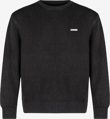 Lowkey Sweater in Black: front