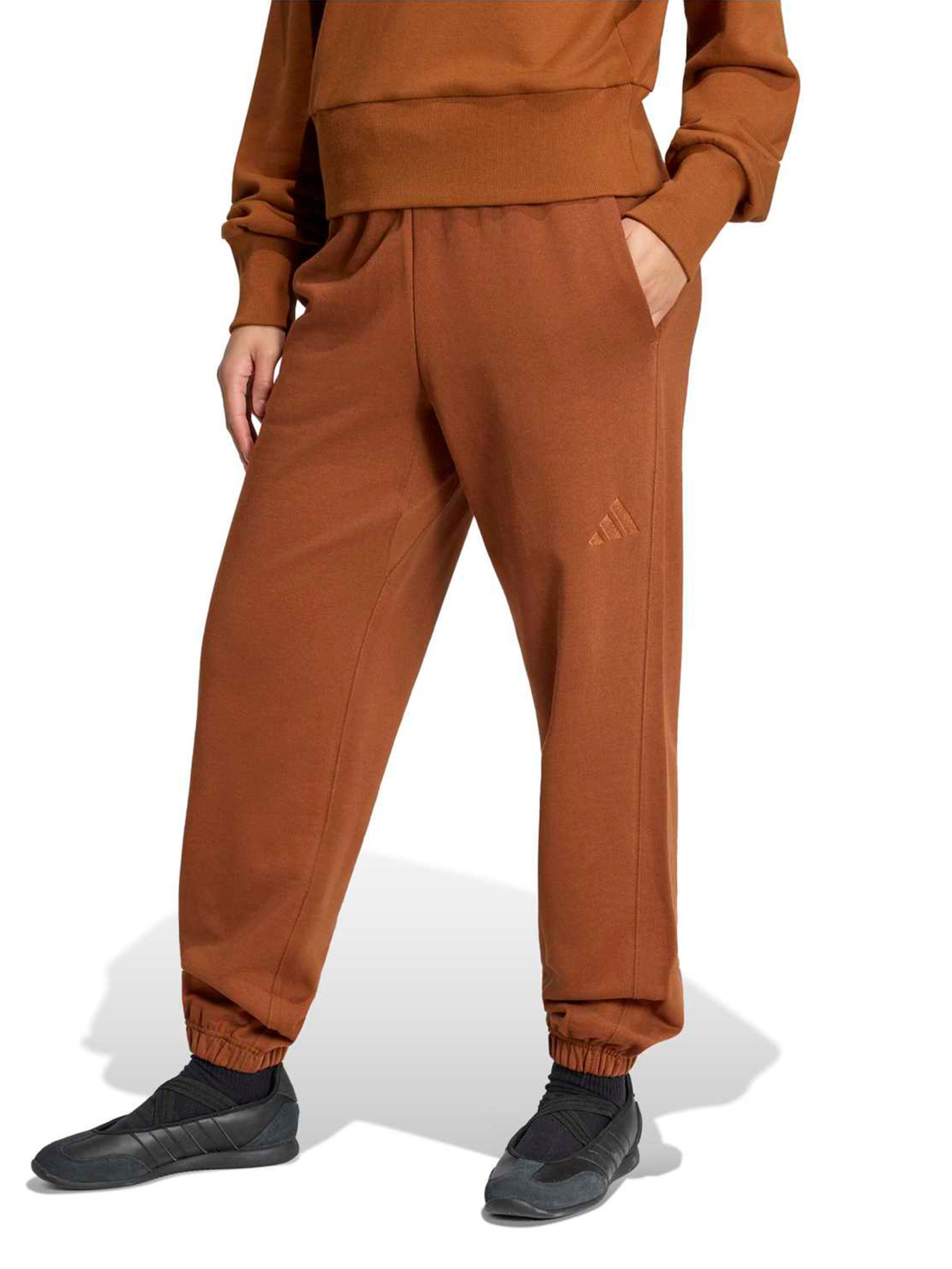 ADIDAS SPORTSWEAR Свободный крой Спортивные штаны 'ALL SZN' в Коричневый: спереди