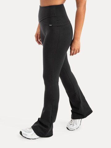 évasé Leggings ' Florea ' Smilodox en noir