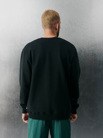 FCBM - Sweatshirt 'Dian' em preto
