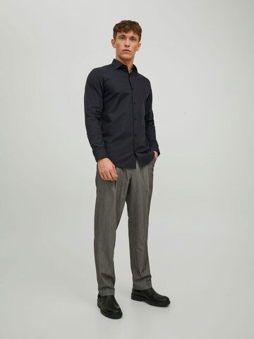 JACK & JONES Comfort fit Button Up Shirt 'Blaparker' in Black