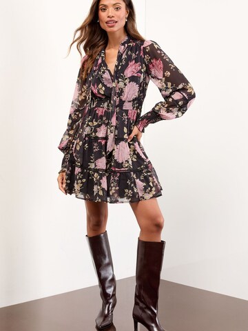 Lipsy - Vestido en negro