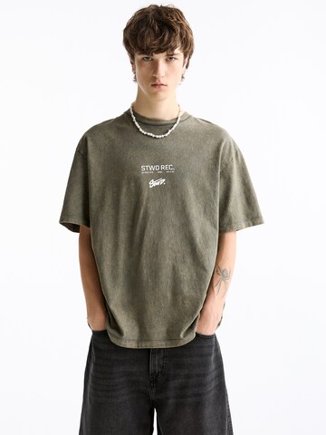 T-Shirt Pull&Bear en vert : devant