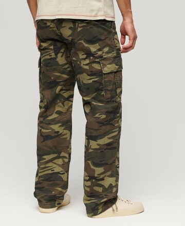 Loosefit Pantalon cargo Superdry en vert