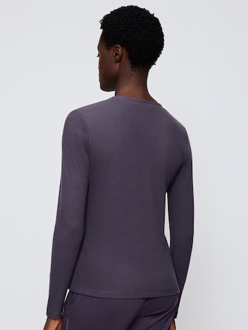 TRIUMPH Shirt in Blauw