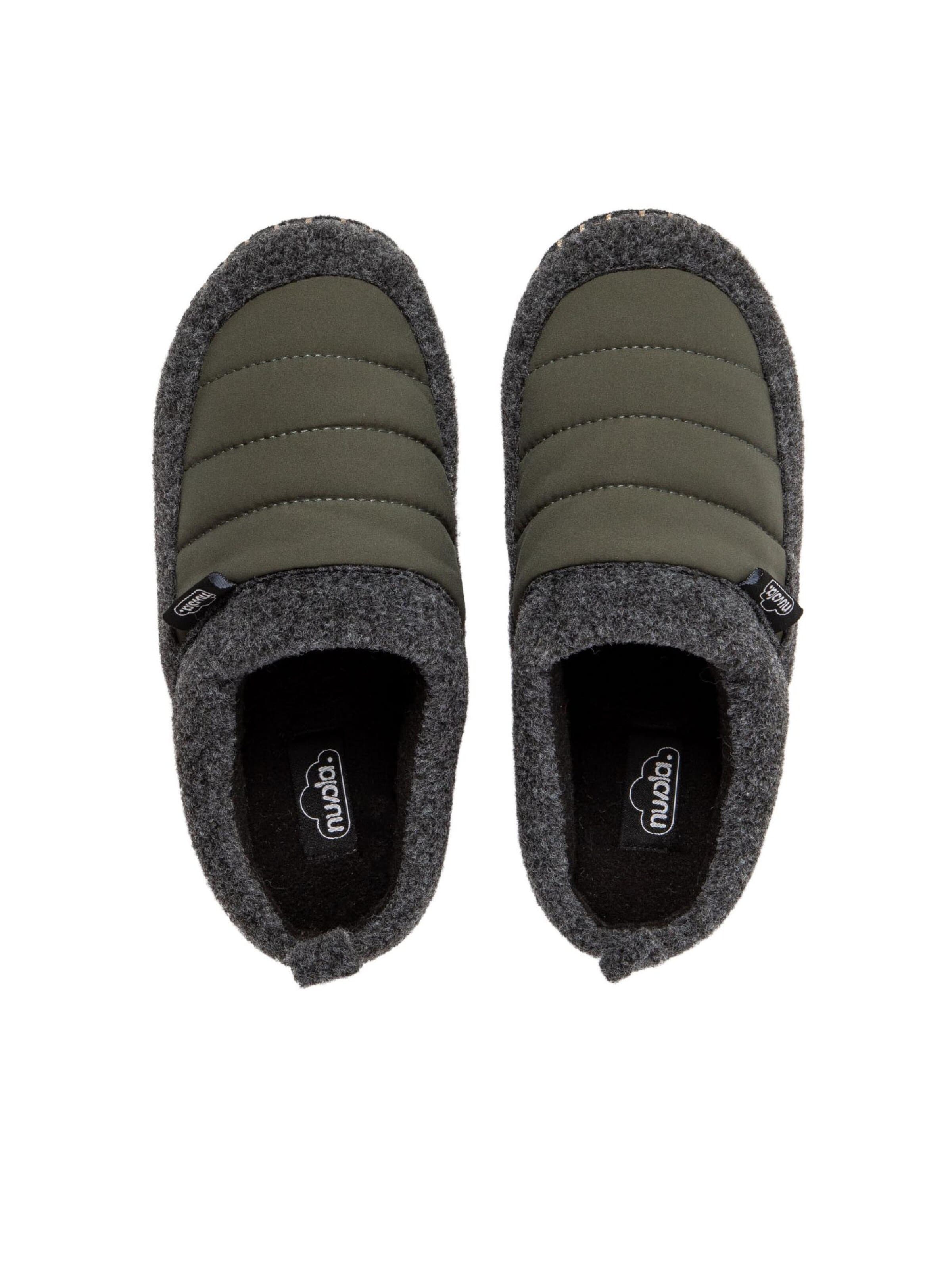 Nuvola. Slipper 'Zueco New Wool' in Green