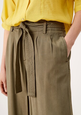 s.Oliver Wide leg Pleat-Front Pants in Green